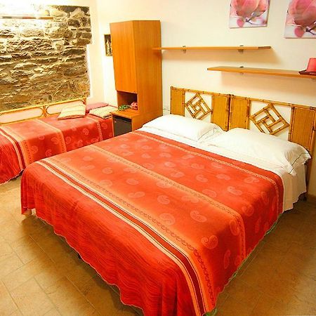 ורנאצה Francamaria Rooms חדר תמונה