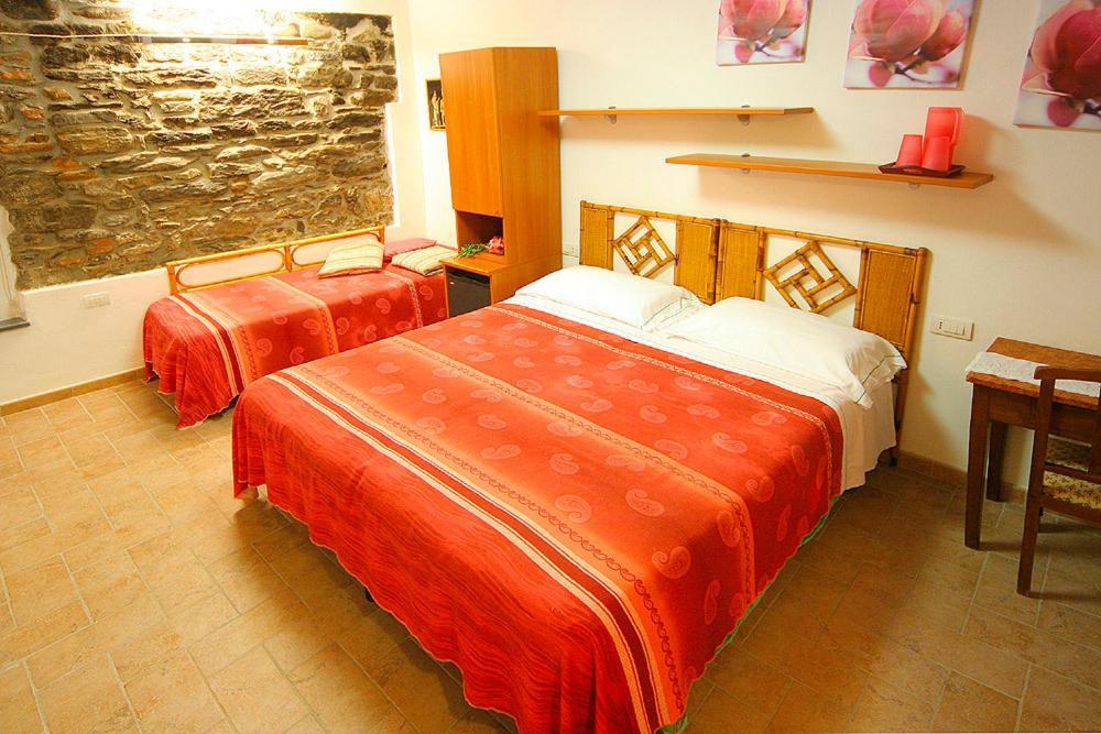 ורנאצה Francamaria Rooms חדר תמונה