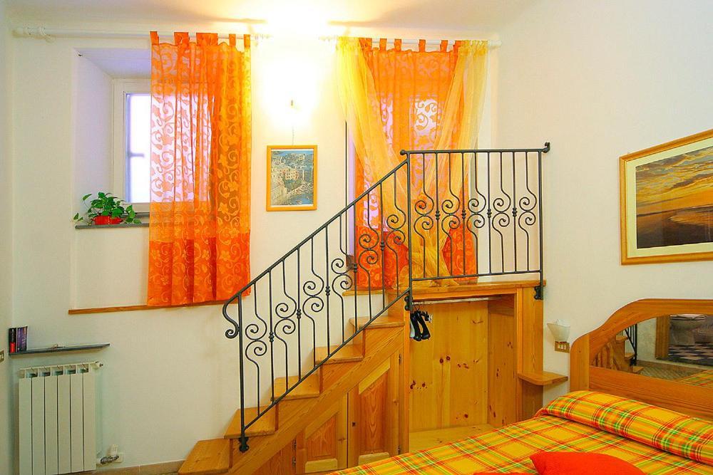 ורנאצה Francamaria Rooms חדר תמונה